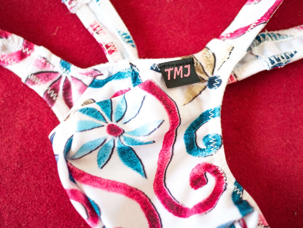 花唐草 ゆったり上向きフルシームTバック アップ